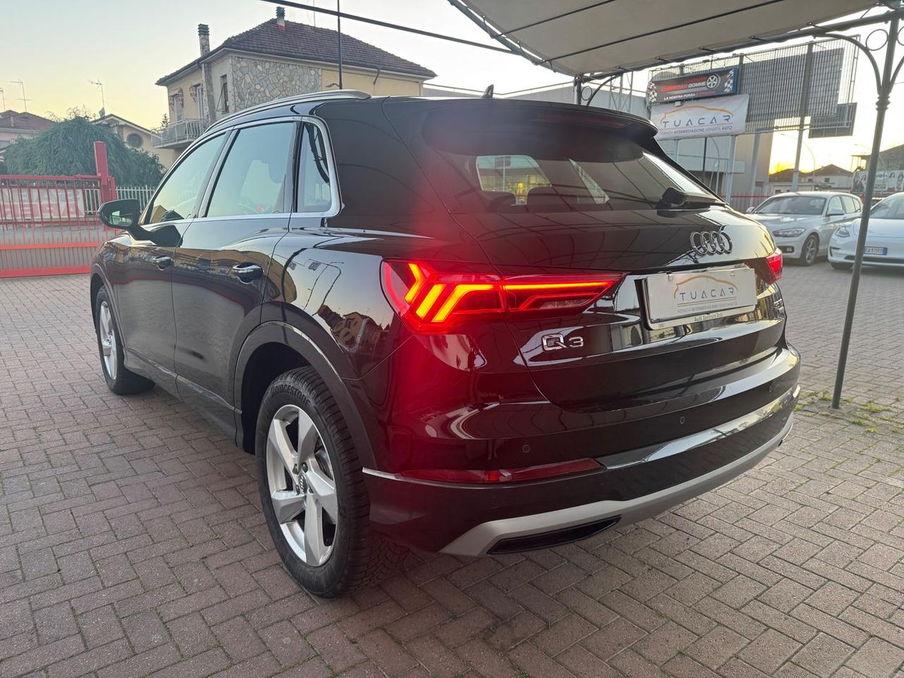 Audi Q3 Business Advanced 2.0 35 TDI  #10142