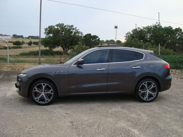 Maserati Levante V6 Diesel 275 CV AWD Granlusso Q4