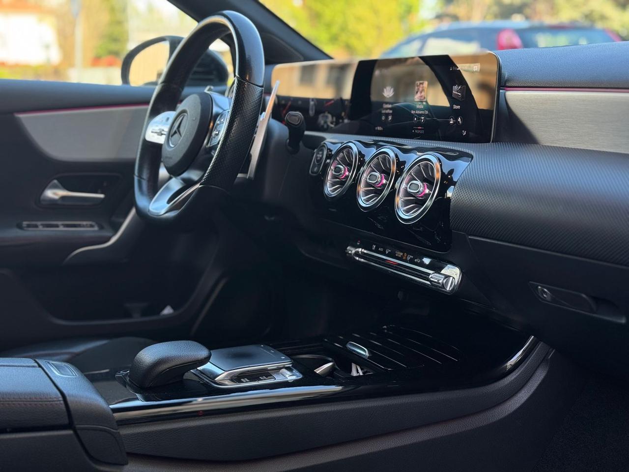 Mercedes-Benz A 200 AMG Line Premium A 200 #10196