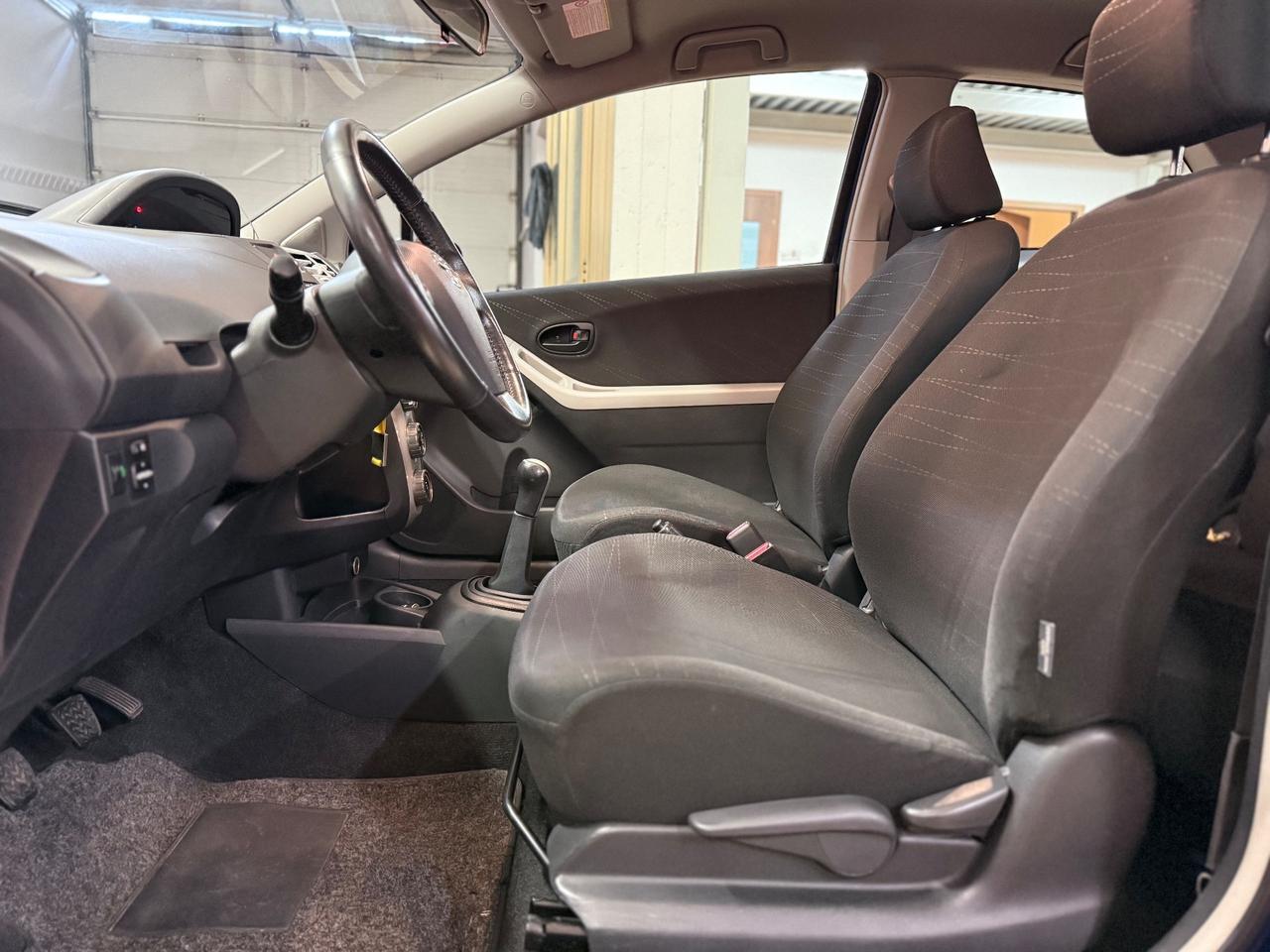 Toyota Yaris 1.0 3 porte