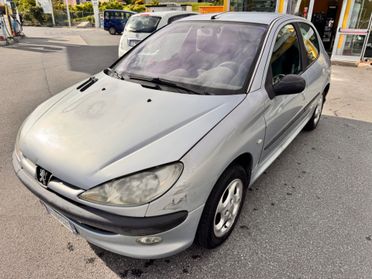 Peugeot 206 1.4 16V 5p. Roland Garros