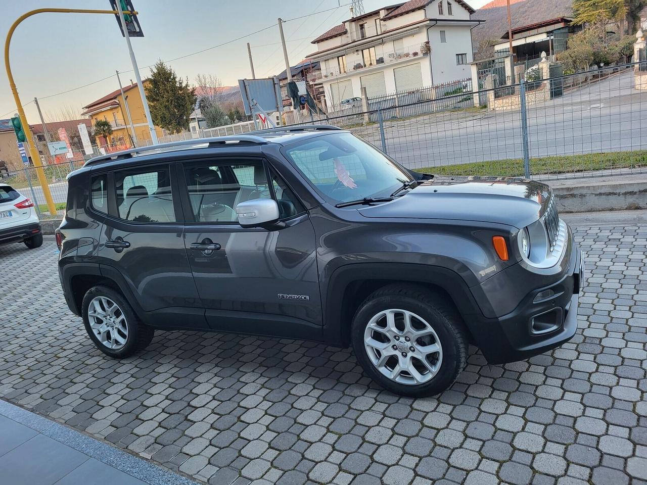 Jeep Renegade 1.6 Mjt 120 CV **LIMITED** INTERNI IN PELLE - INFOTAINMENT 8,4"