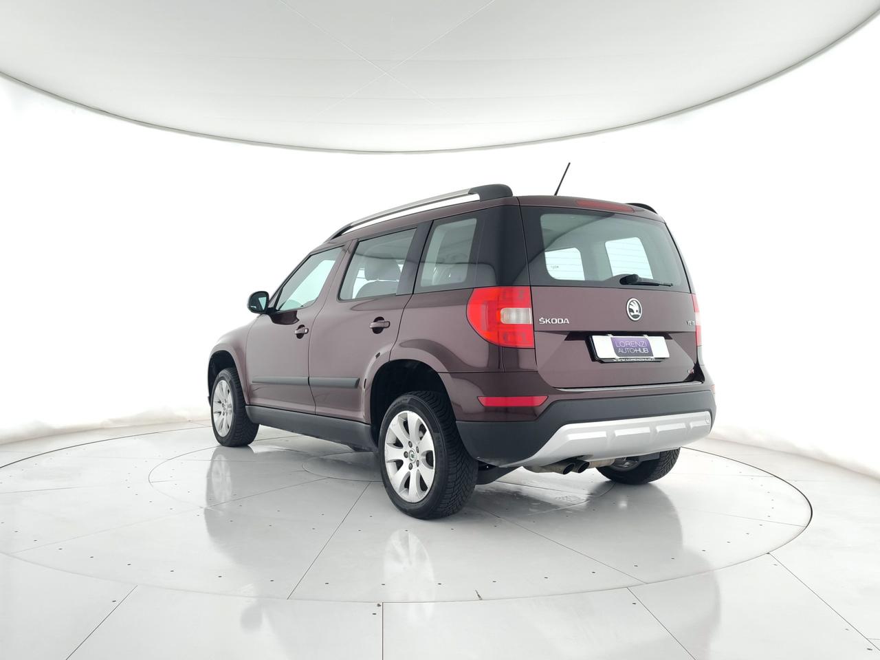SKODA Yeti 2.0 tdi Elegance 4x4 140cv X COMMERCIANTI+TETTO PANORAMICO