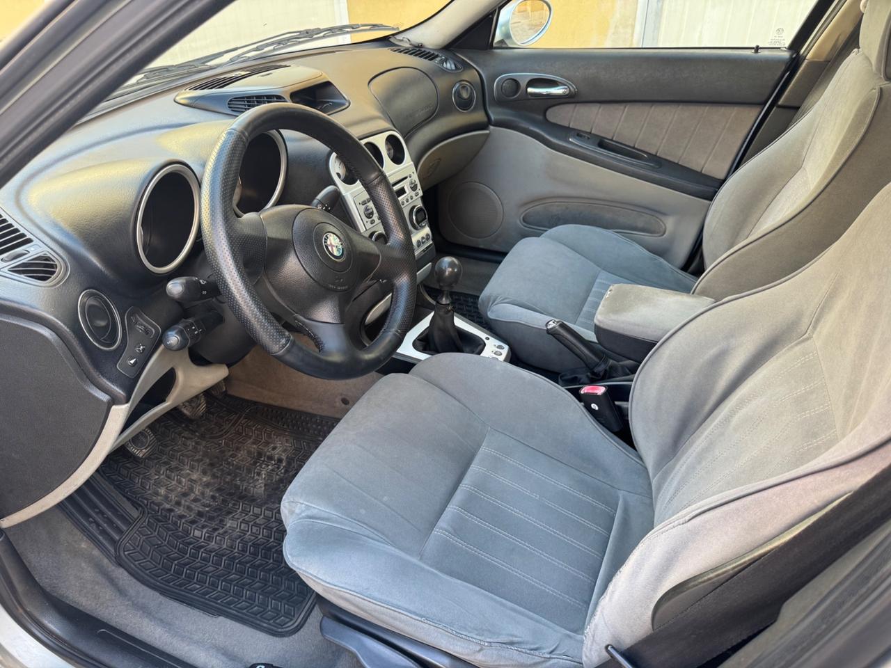 Alfa Romeo 156 1.9 JTD Exclusive