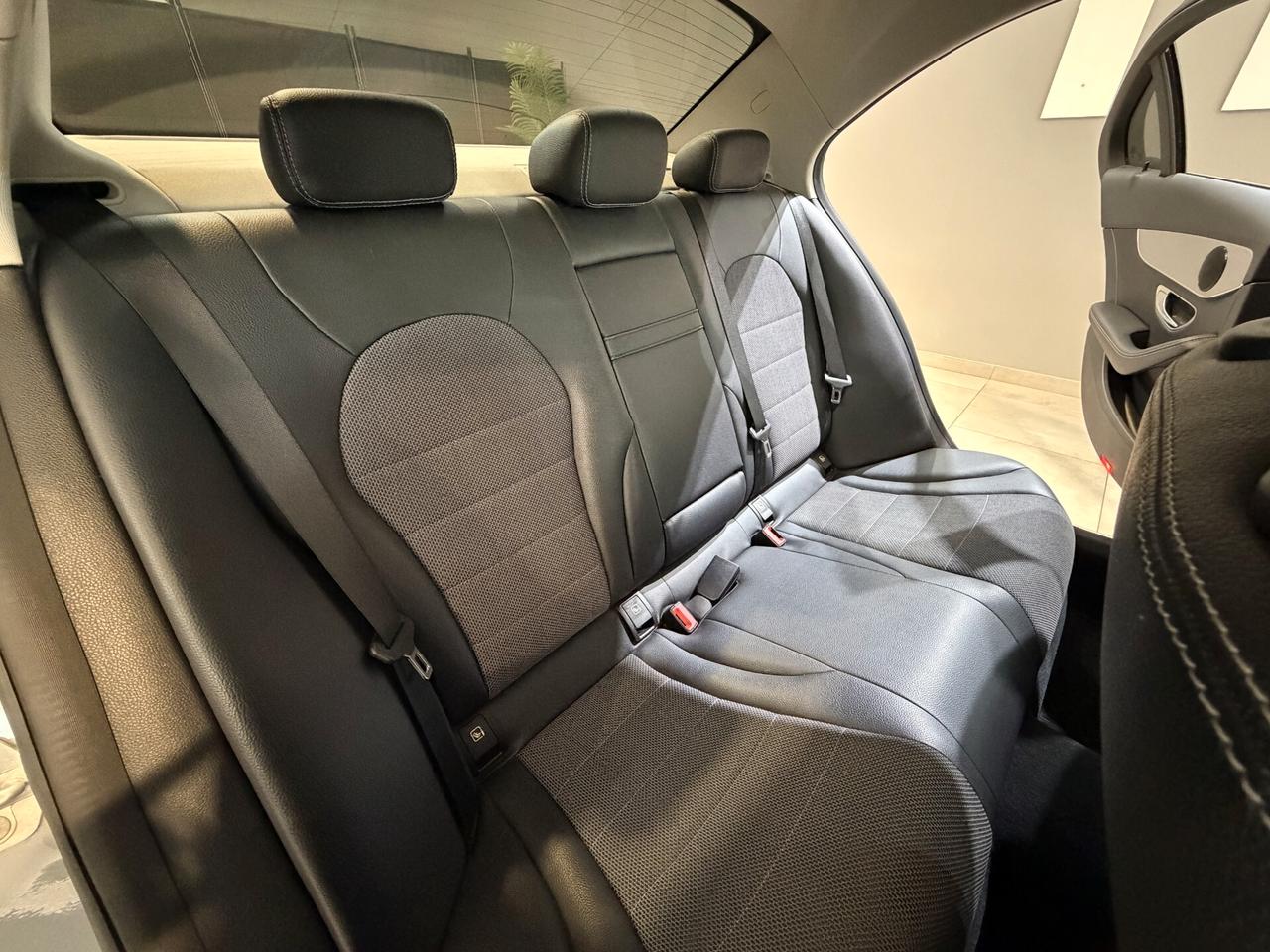 Mercedes-benz C 200 d Auto Sport