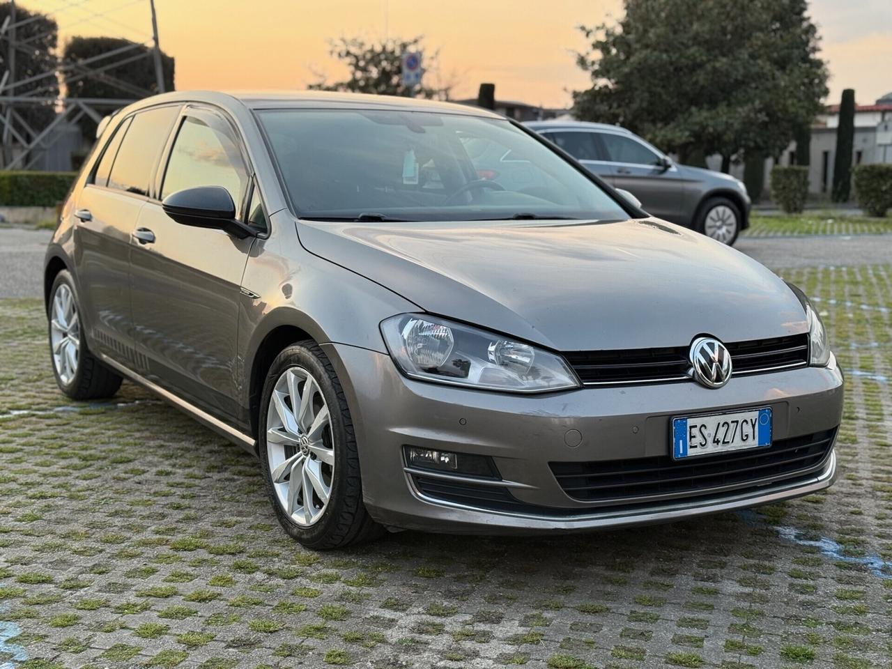 VOLKSWAGEN Golf 7 1.6 TDI 105cv DSG 2013 Highline