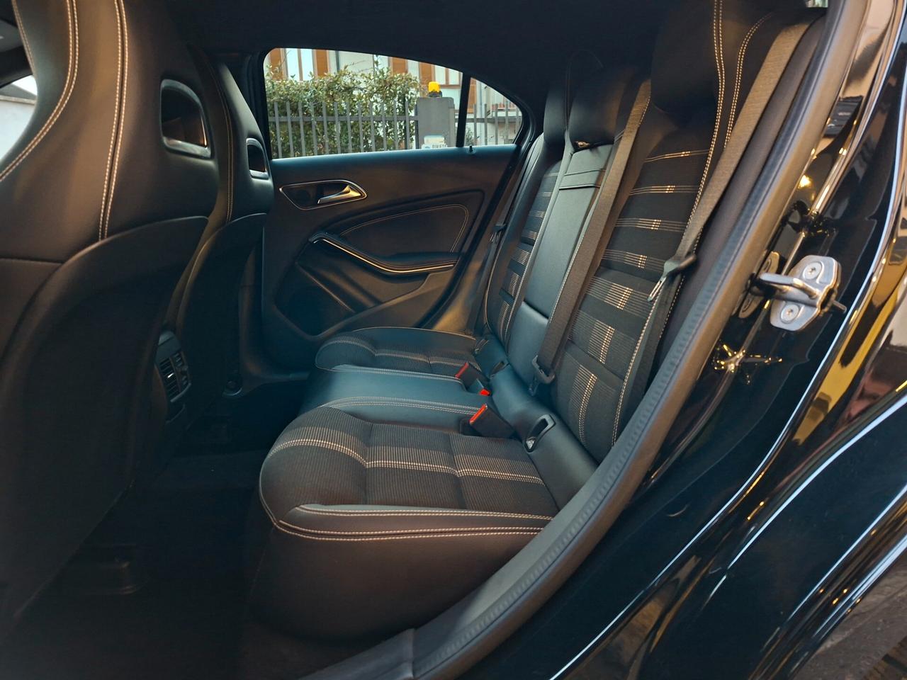 Mercedes-benz A 180 d Automatic Sport Restyling