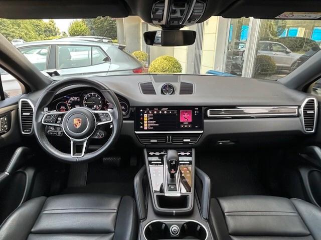 Porsche Cayenne Coupé 3.0 V6 E-Hybrid Platinum Edition
