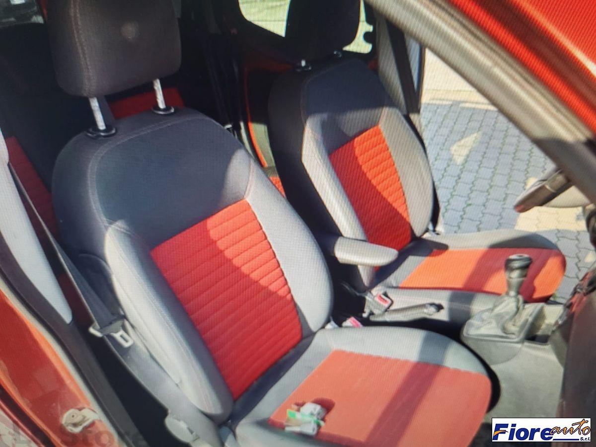 FIAT - QUBO - 1.3 MJT 95 CV Trekking