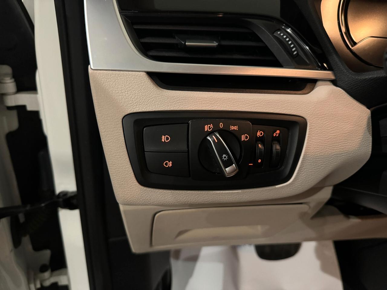 BMW X1 SDRIVE 18D BUSINESS ADVANTAGE 2022