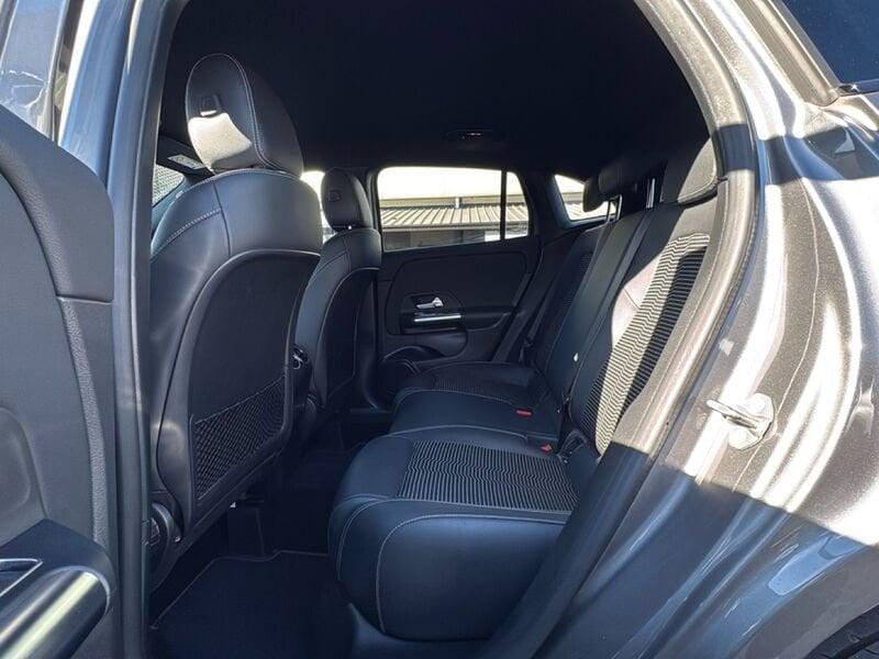 Mercedes-Benz GLA GLA 200 d Automatic Sport Plus NIGHT-PACK