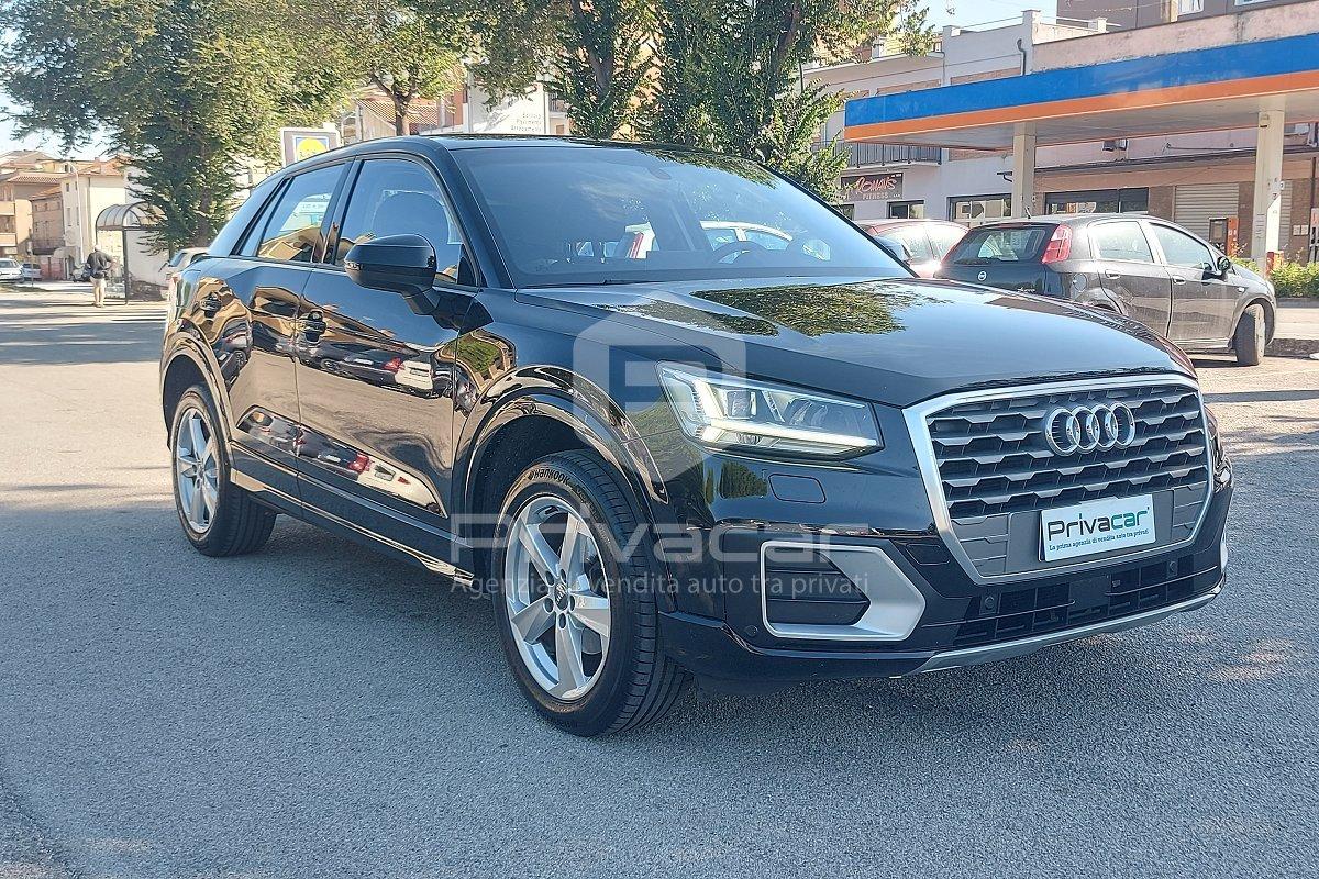 AUDI Q2 30 TDI S tronic Identity Black