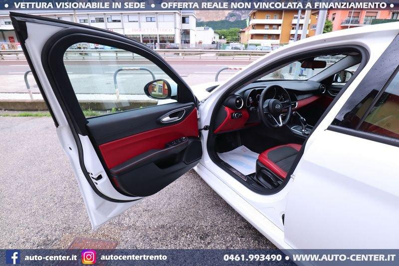 Alfa Romeo Giulia 2.2 Turbo Diesel AT8 160CV Super