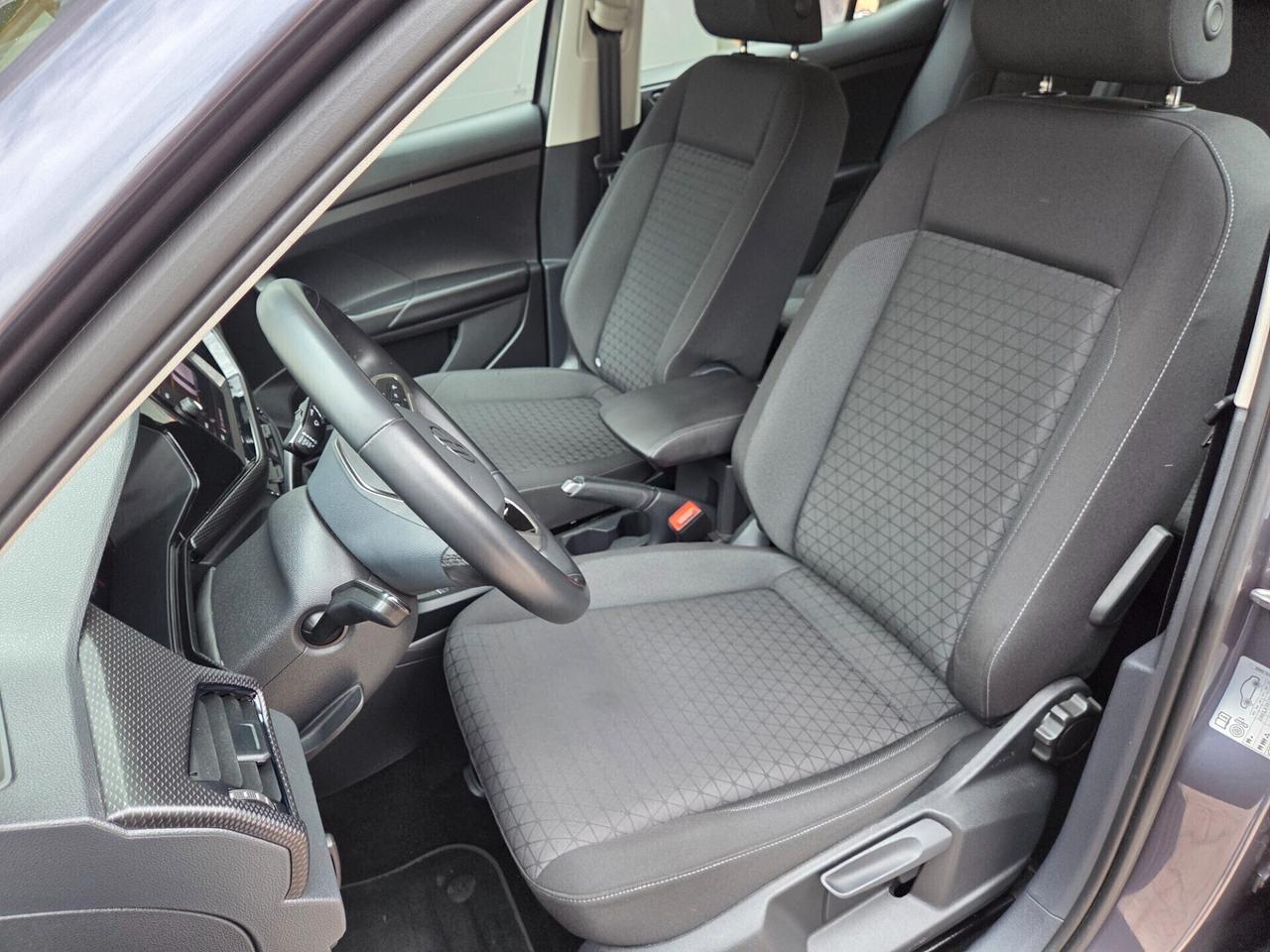 Volkswagen T-Cross 1.0 TSI STYLE BMT