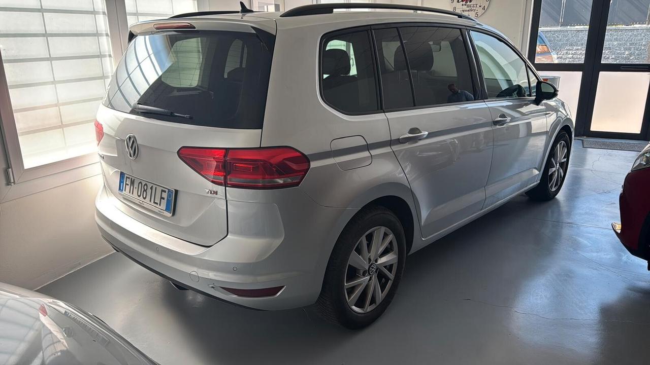 Volkswagen Touran 1.6 TDI 115 CV SCR DSG Comfortline BlueMotion Tech.