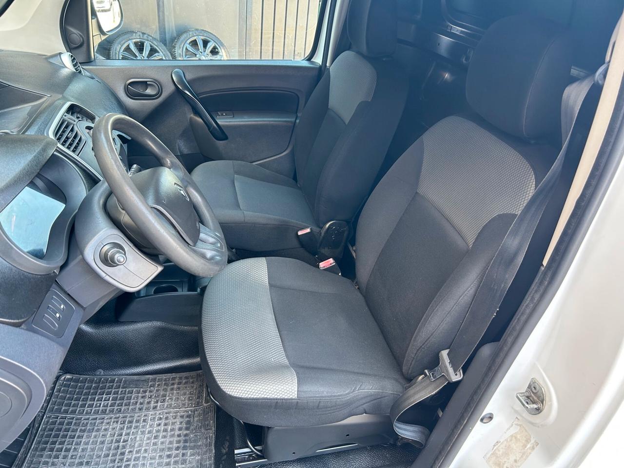 Renault Kangoo 1.5 dCi 90CV F.AP. Stop & Start 4p. Express Energy