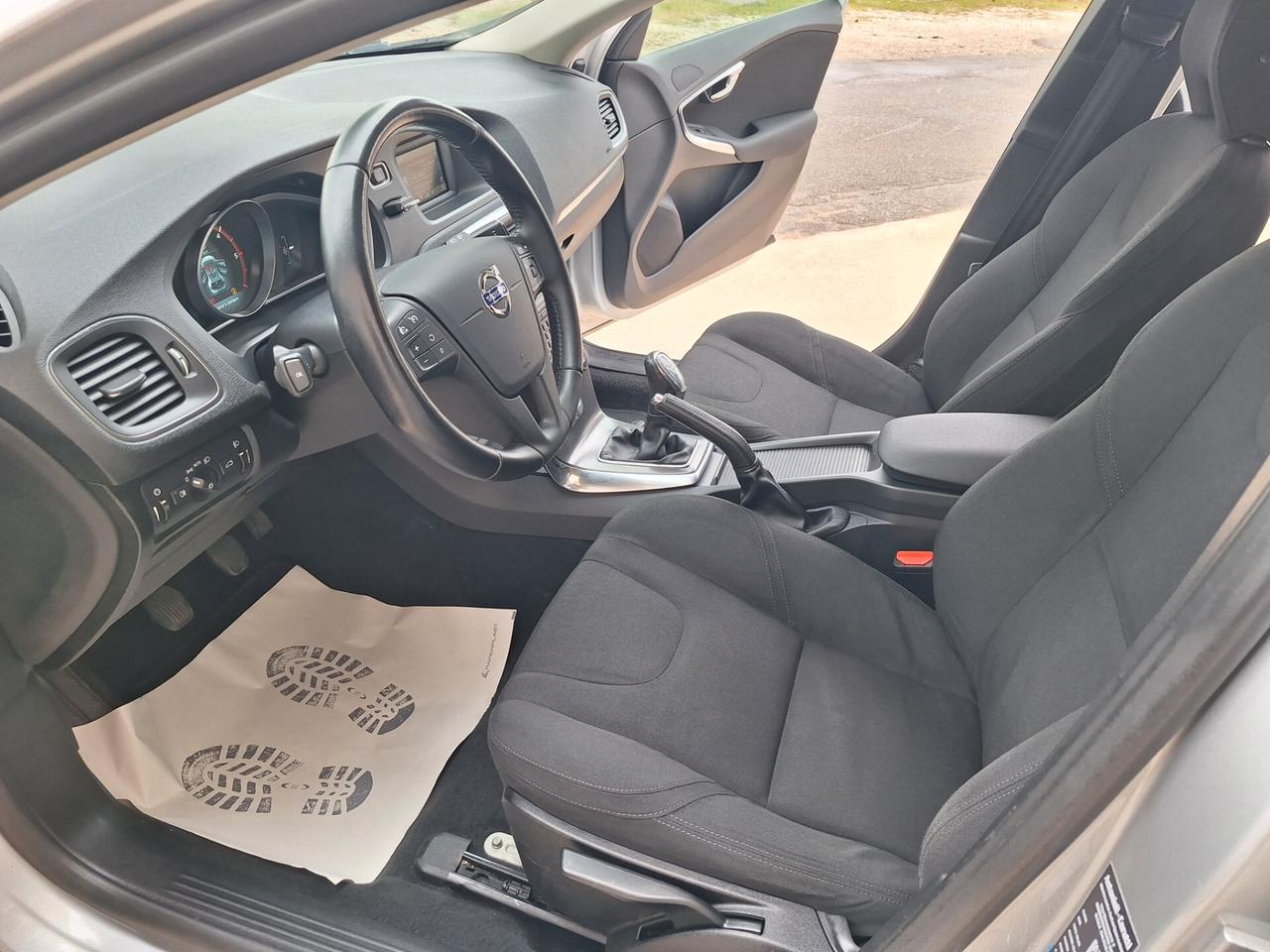 Volvo V40 D2 1.6 DIESEL Kinetic PERFETTA