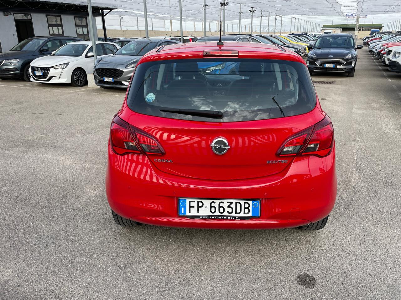 Opel Corsa 1.4 90CV GPL Tech 5 porte b-Color