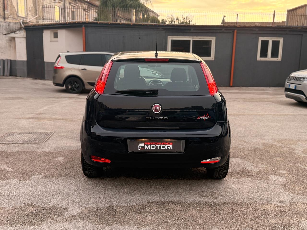 Fiat Punto 1.2 8V 5 porte Street