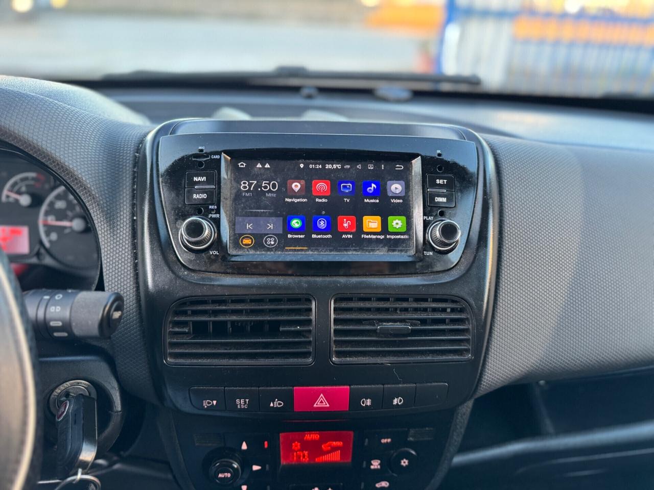Fiat Doblo 1.4 T-Jet 16V Emotion Metano
