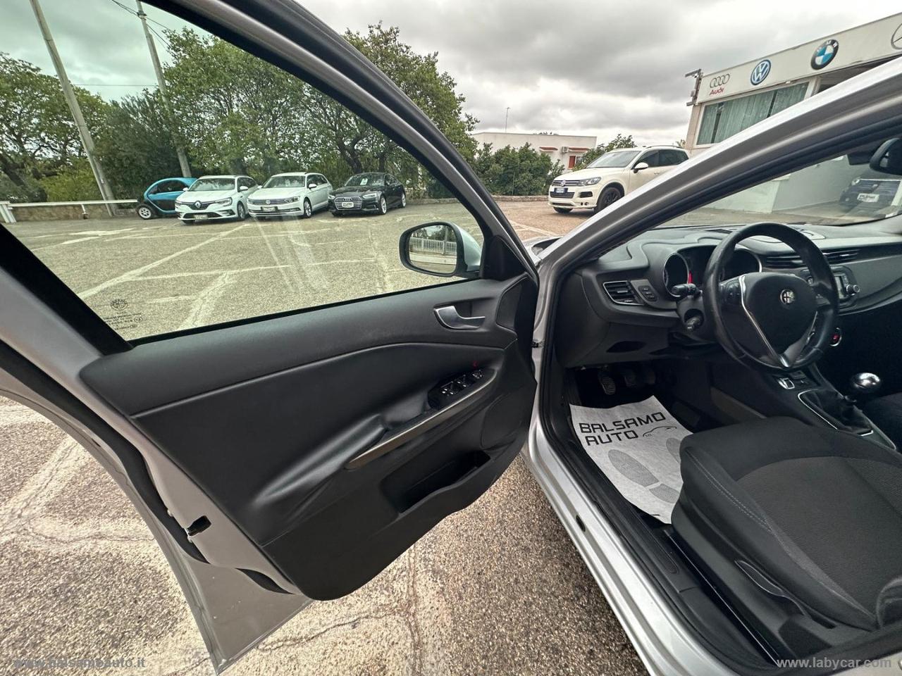 ALFA ROMEO Giulietta 1.6 JTDm-2 120 CV Distinctive
