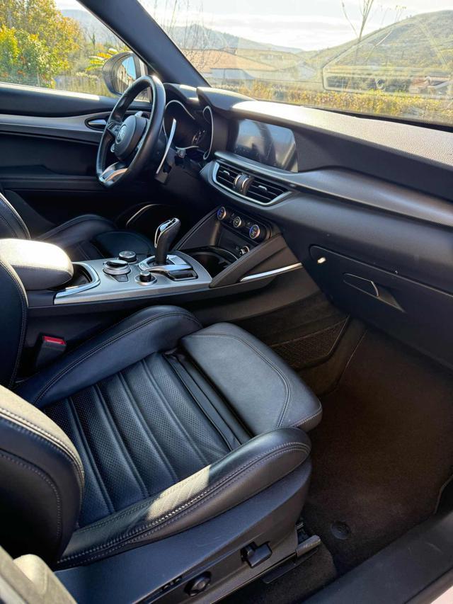 ALFA ROMEO Stelvio 2.2 Turbodiesel 210 CV AT8 Q4 Veloce