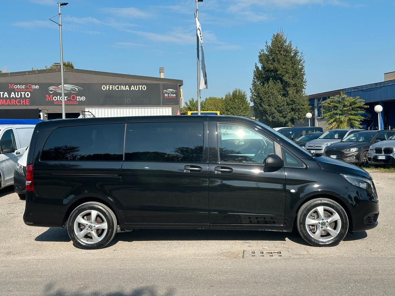 Mercedes-benz Vito 8 POSTI 119 CDI LONG TOURER AUTO 190CV