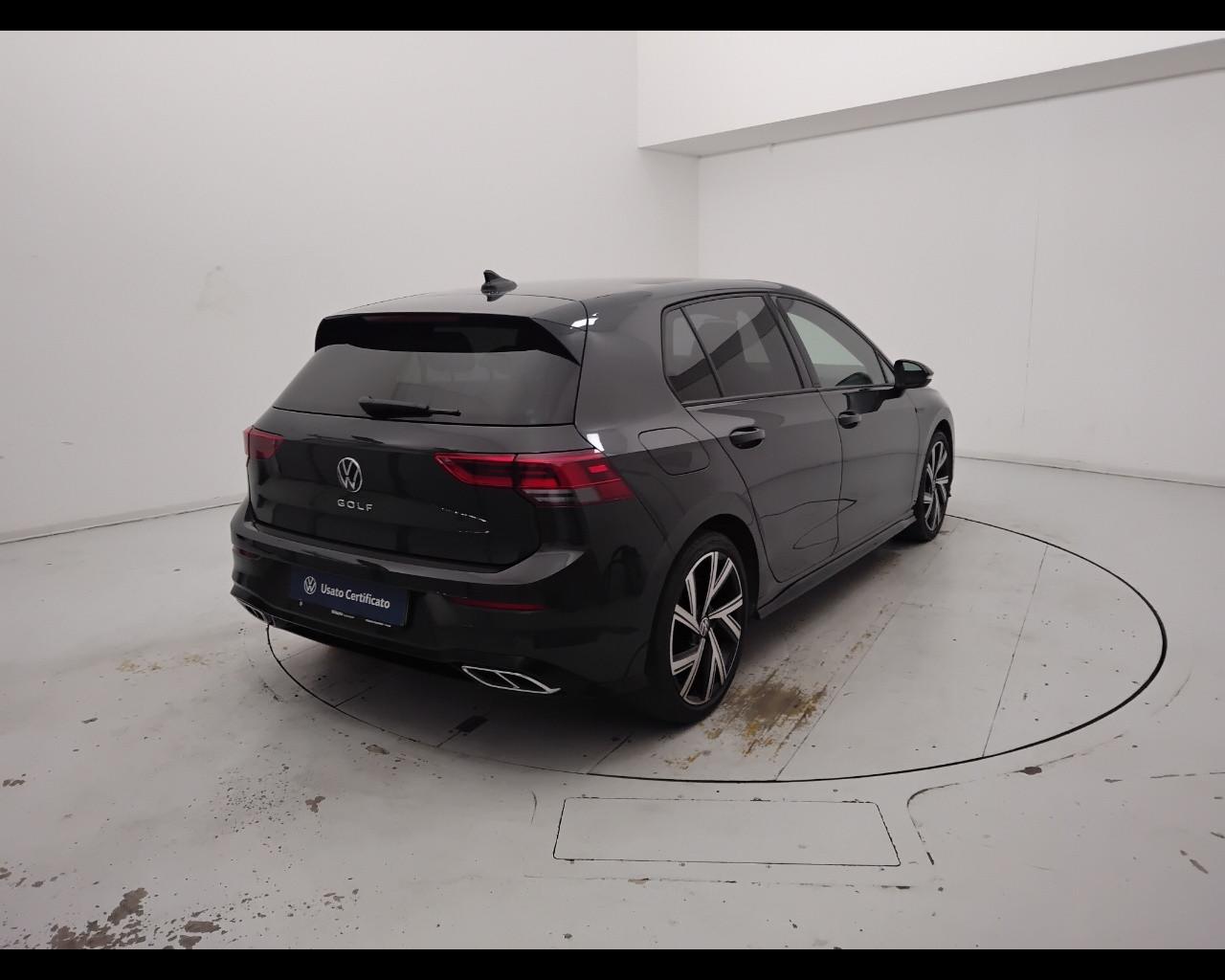 VOLKSWAGEN Golf VIII 2020 - Golf 1.5 tsi evo R-Line 130cv