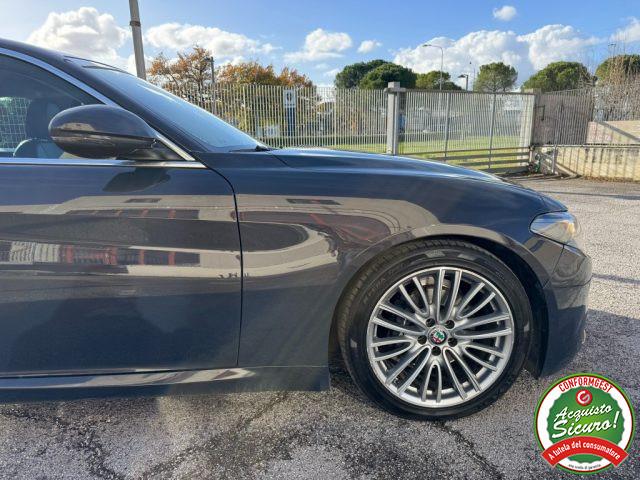 ALFA ROMEO Giulia 2.2 150cv AT8 Super R.Lega 18" Doppio scarico