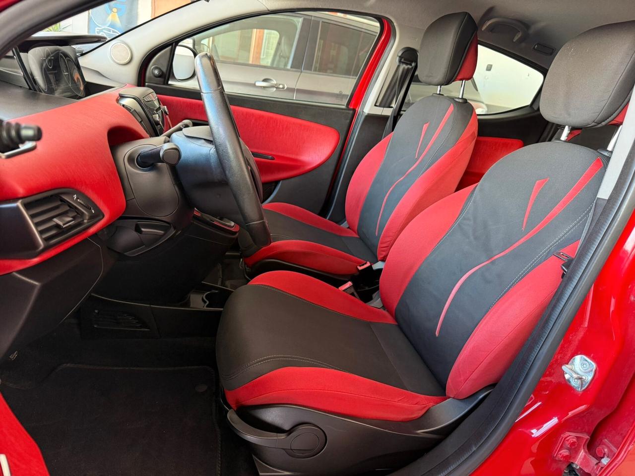 LANCIA YPSILON 1.3 DIESEL DEL NORD ITA 2012