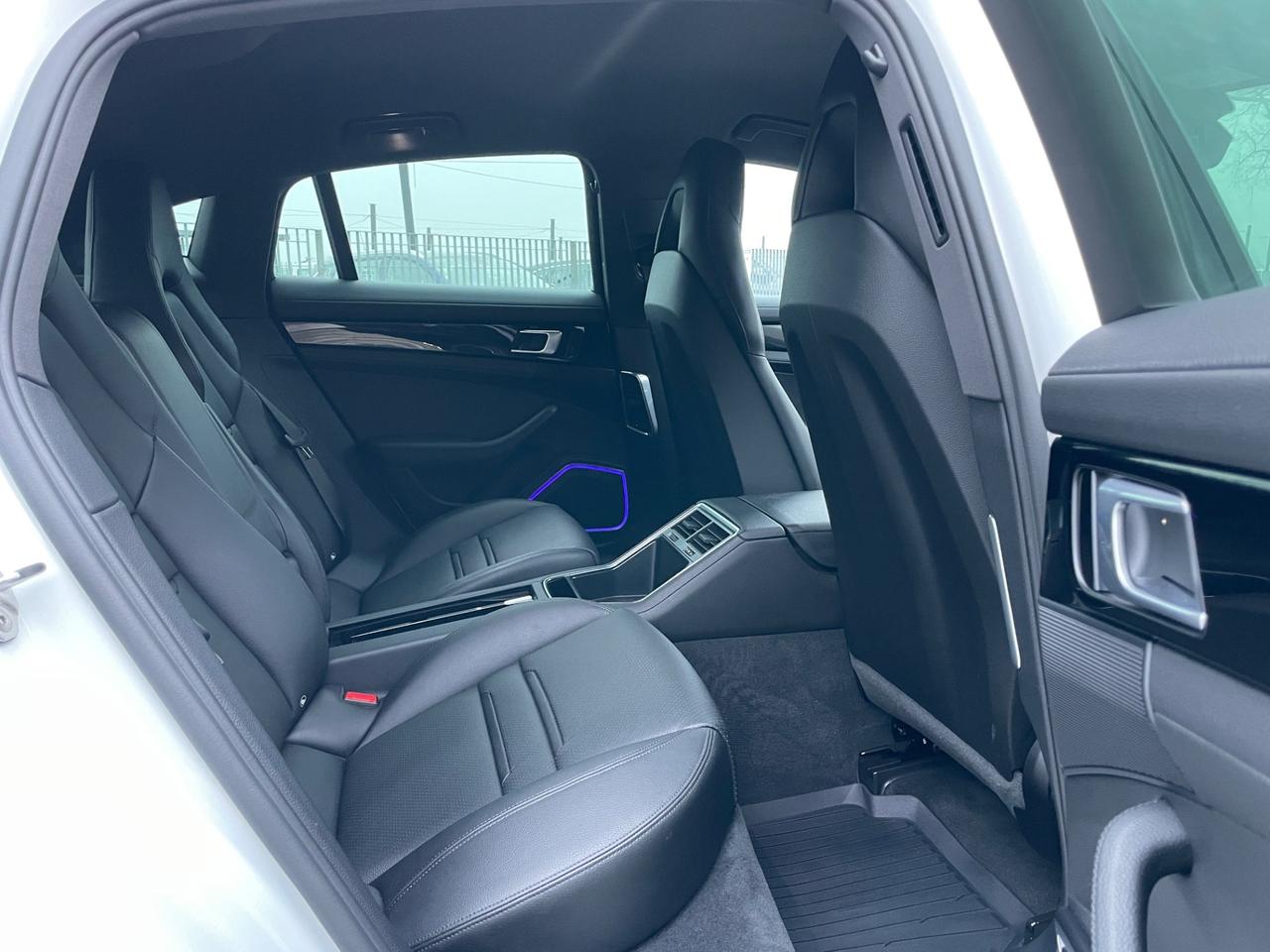 Porsche Panamera 2.9 4 E-Hybrid pacchetto Night