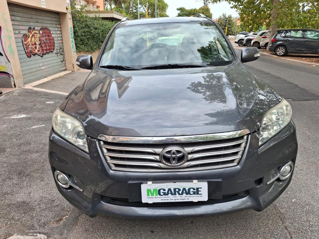 Toyota RAV 4 RAV4 2.2 D-4D 150 CV Lounge