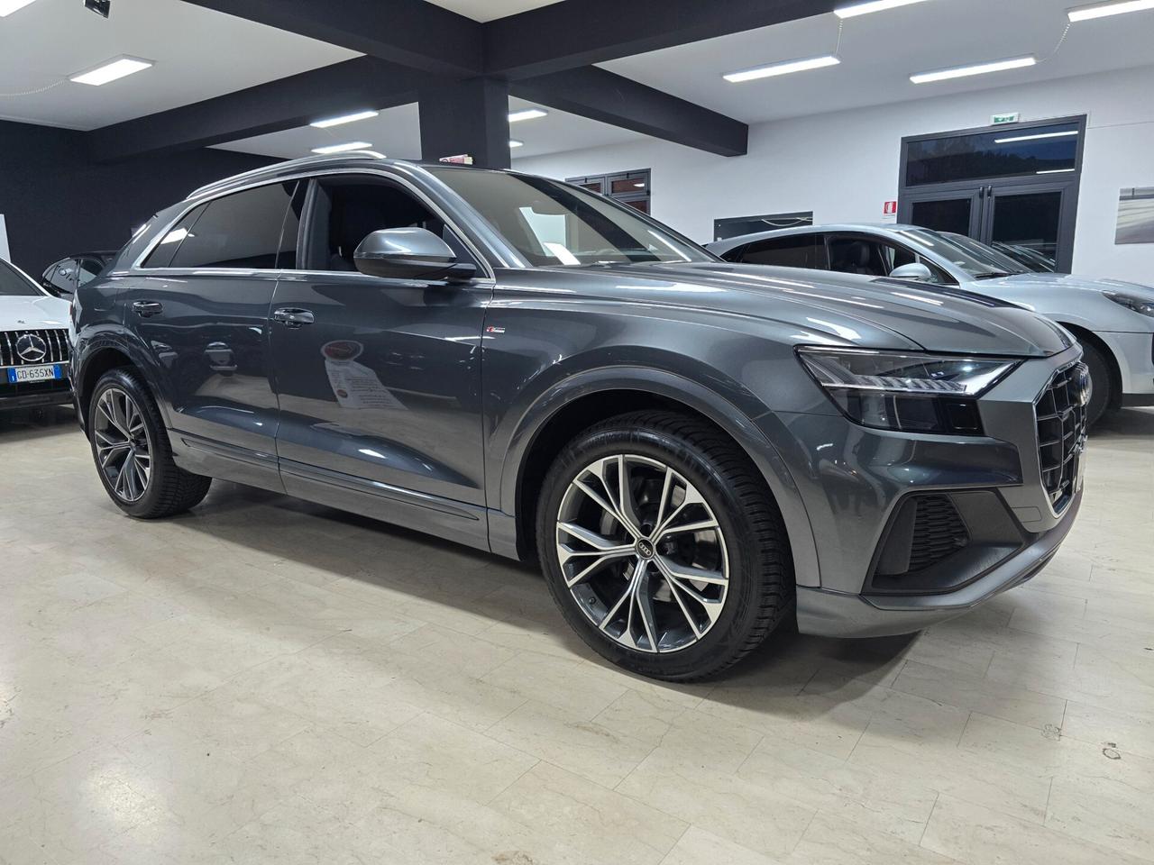 Audi Q8 50 TDI 286 CV quattro tiptronic Sline