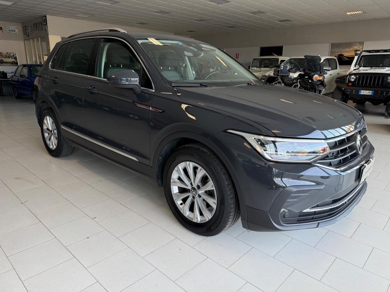 Volkswagen Tiguan 2.0 TDI 150 CV SCR DSG Elegance