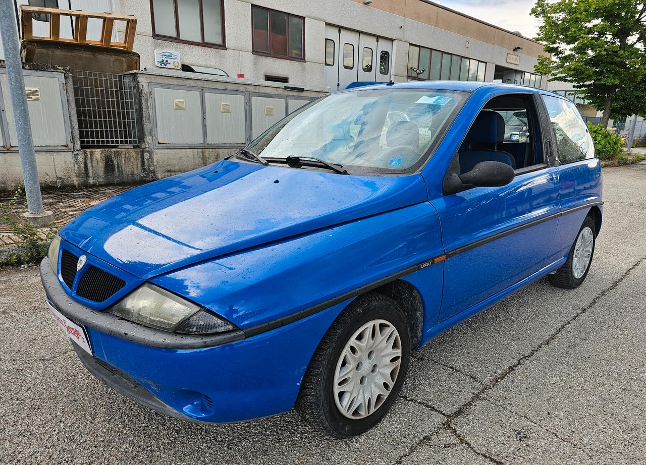 Lancia Y 1.2i cat Elefantino Blu