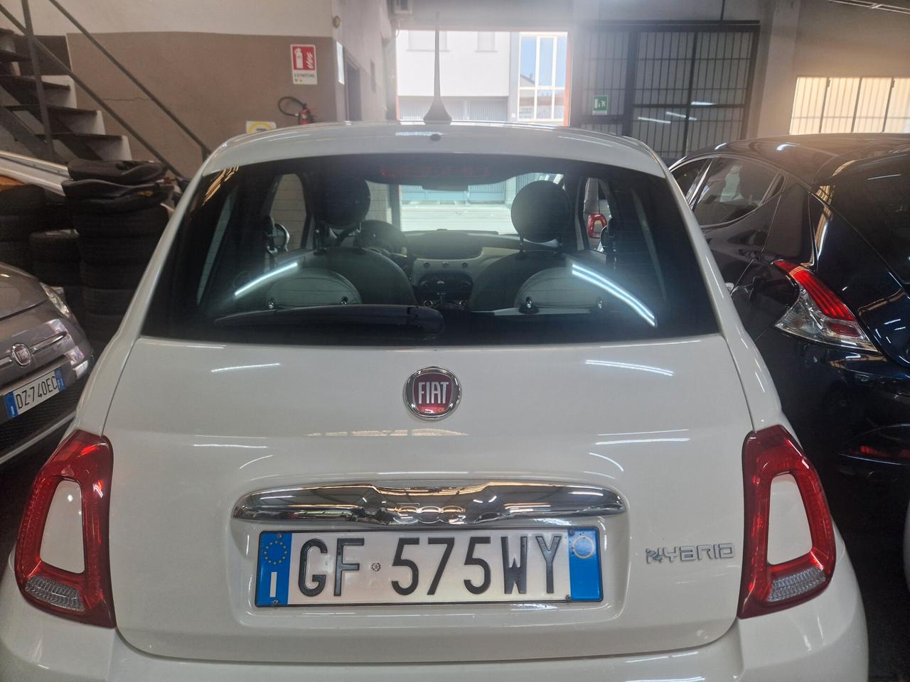 Fiat 500 1.0 Hybrid Dolcevita full pelle car play garanzia