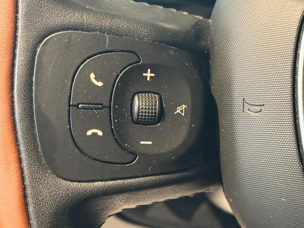 Fiat 500L 1.4 Trekking 95cv Pano 17" Neopat