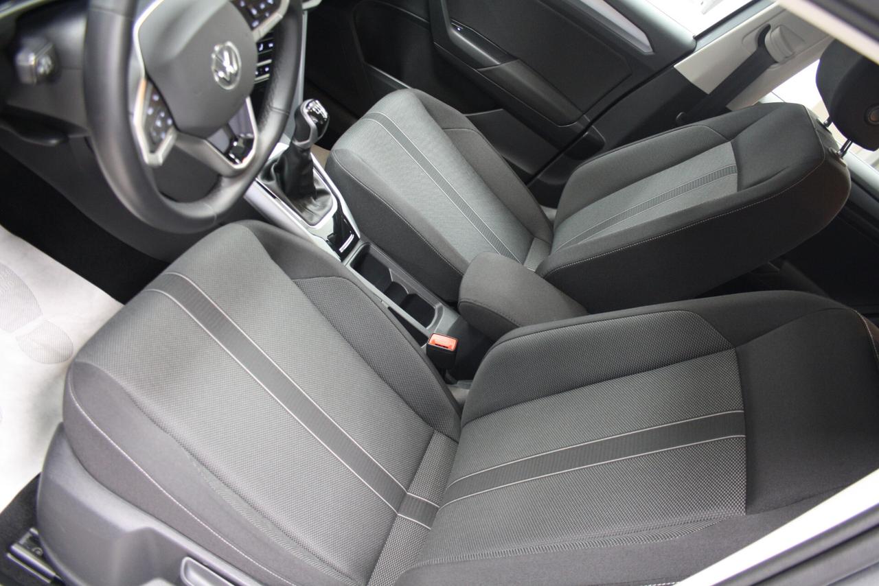 VOLKSWAGEN T-ROC 2.0 TDI 115CV LIFE *2025