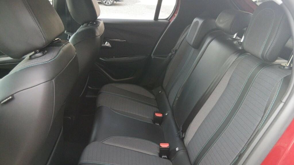 Peugeot 208 5 Porte 1.2 PureTech Allure Navi Pack