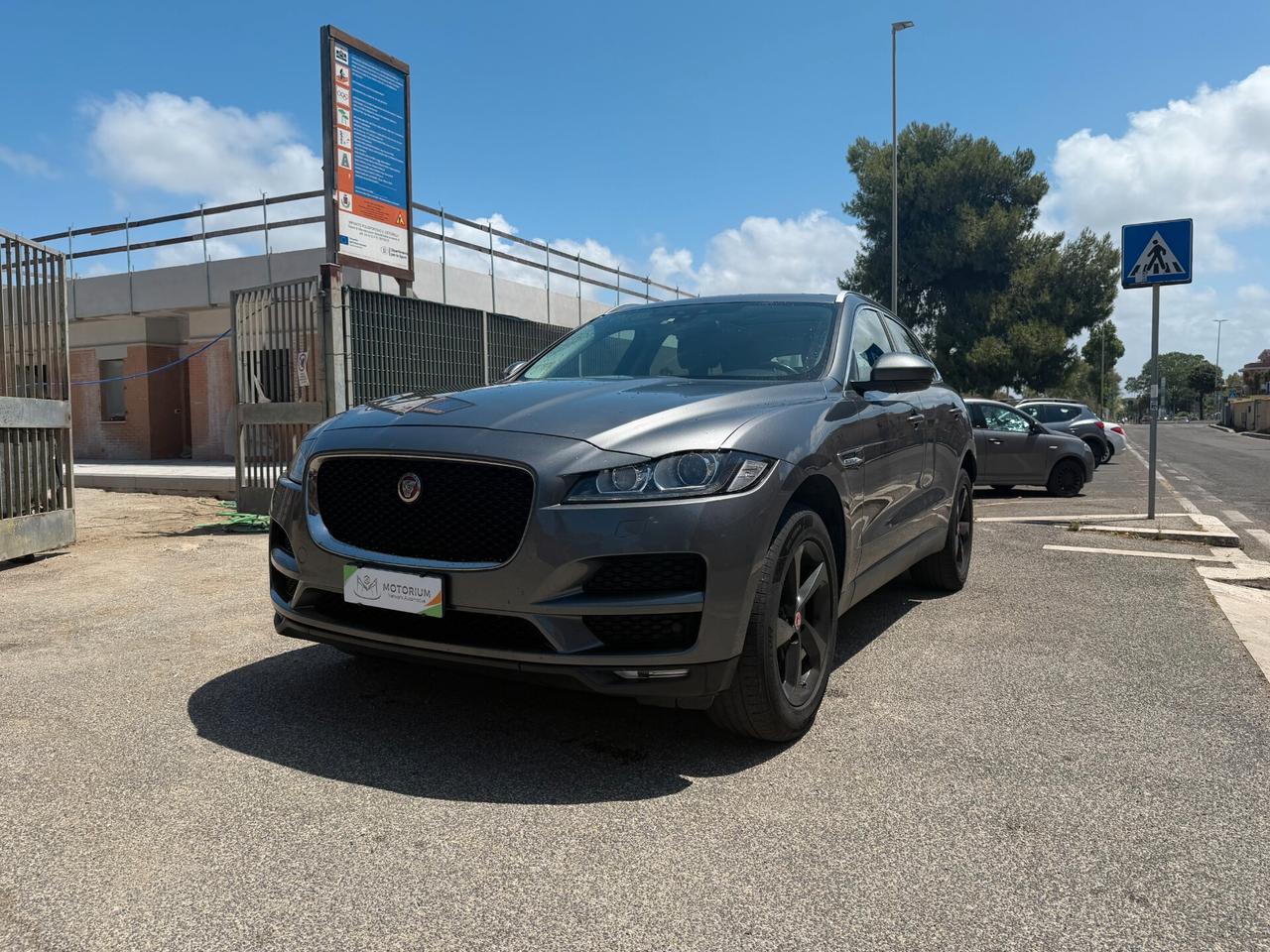 Jaguar F-Pace 2.0 D 180 CV AWD aut. R-Sport
