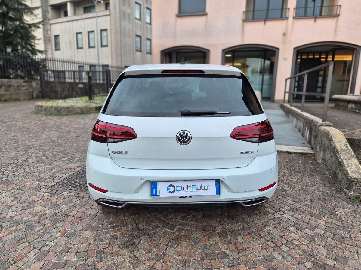 Volkswagen Golf 1.5 tgi Highline 130cv