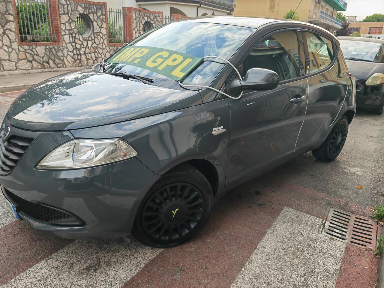 LANCIA YPSILON 1.2 BENZINA GPL CV69 KW51 ECOCHIC GOLD