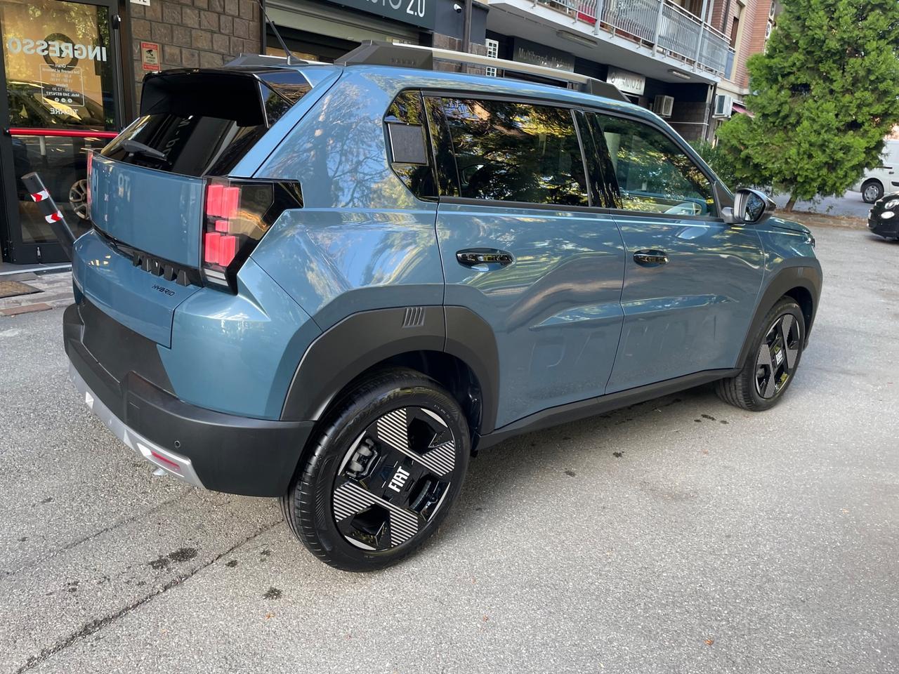 Fiat Grande Panda 1.2 Hybrid 110 CV S&S La Prima