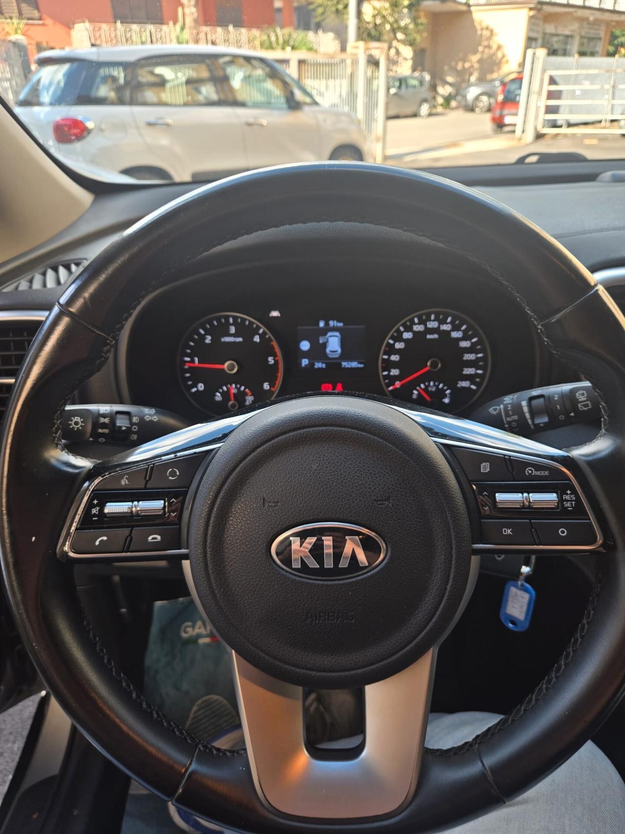 Kia Sportage 1.6 CRDI 136 DCT7 2WD Mild Hybrid Black Edition