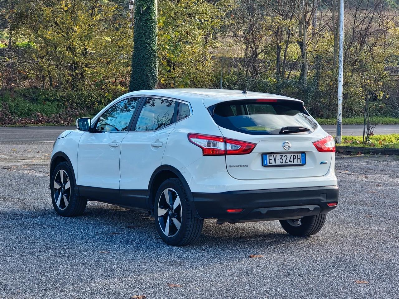 Nissan Qashqai 1.5 dCi DPF Tekna 2014-E5B Manuale