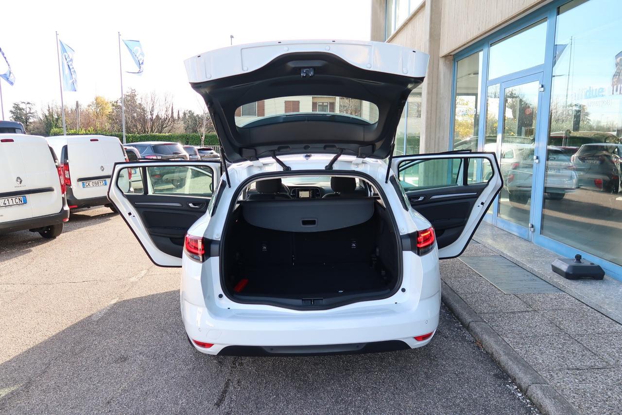 Renault Megane Sporter Blue dCi 115 CV N1 Autocarro