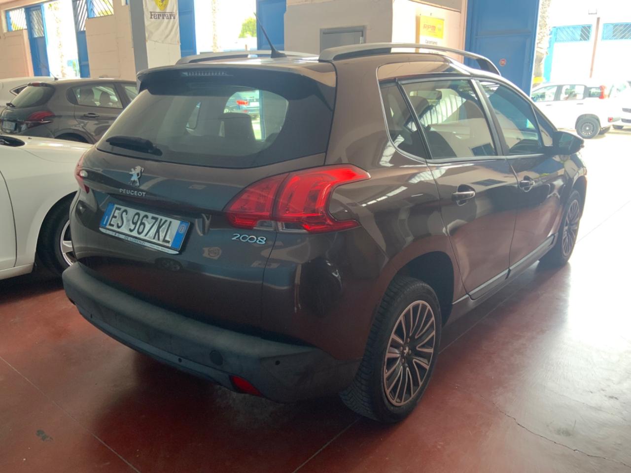 Peugeot 2008 1.4 HDi 68CV Access