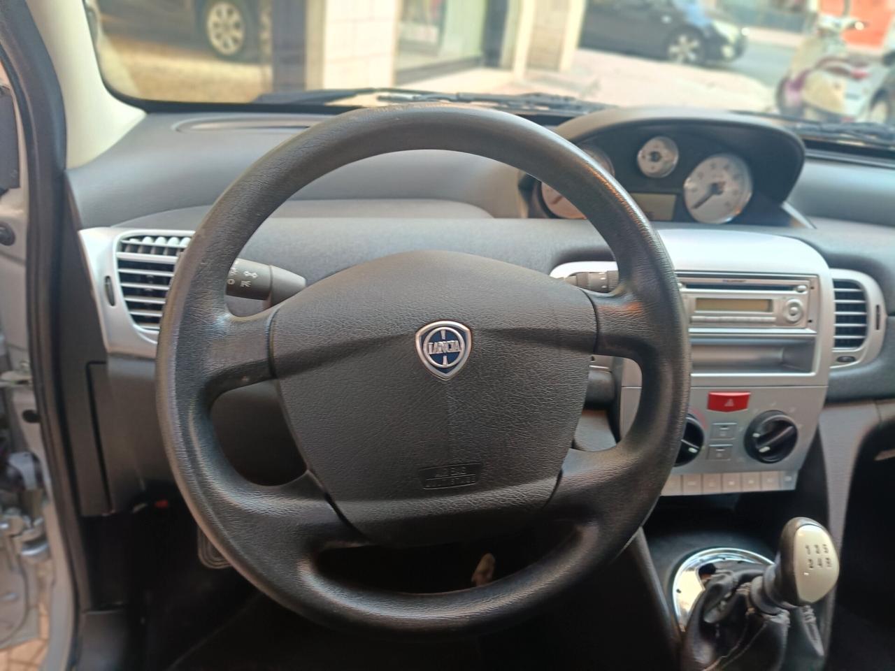 LANCIA YPSILON 1.2 DIVA-NEOPATENTATI-Euro 4790-