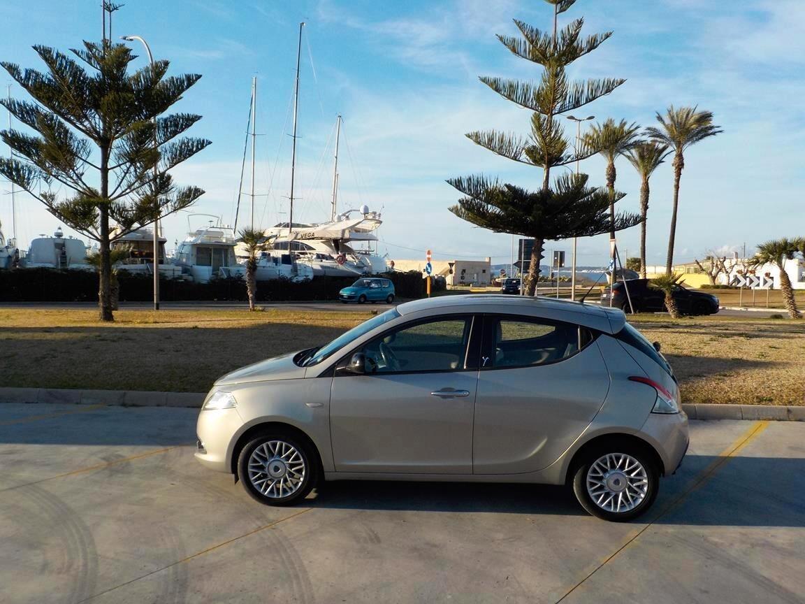 Lancia Ypsilon 1.3 MJT 16V 95 CV 5 porte S&S Gold