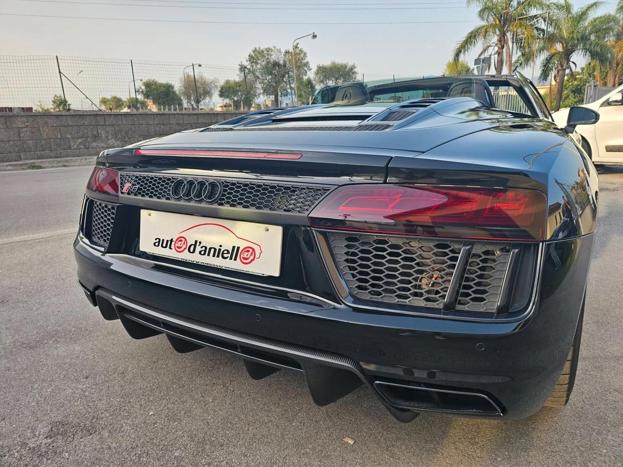 Audi R8 Spyder 5.2 540cv quattro Carboceramica